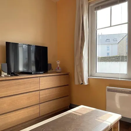 בית נופש Maison Avec Jardin Cloture, Parking, Proche Centre De Perros-guirec, Quartier Calme - Fr-1-368-218 פרוס-גירק